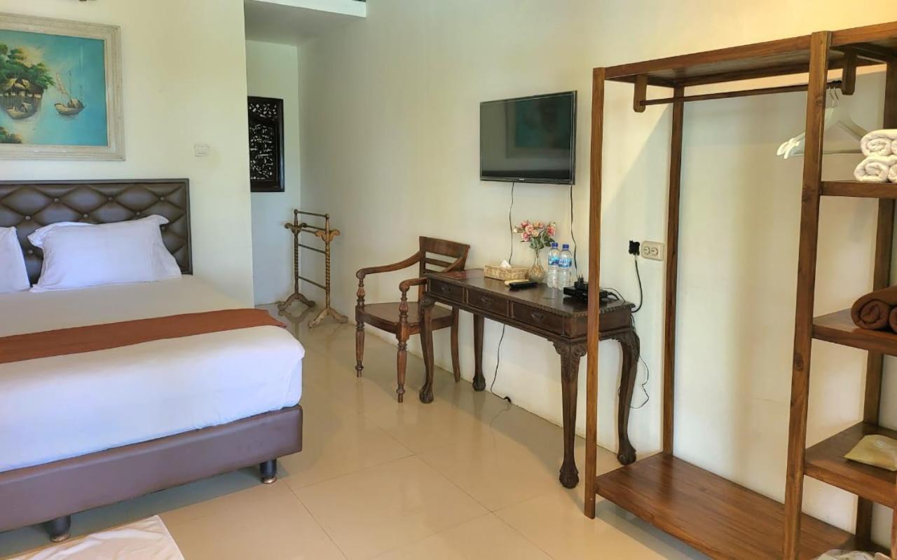 Keraton Krakatoa Hotel Serang Bagian luar foto